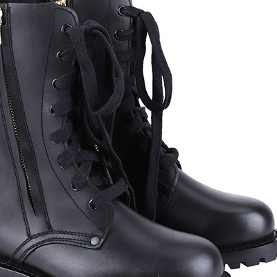 Parecen botas de bombero de cuero