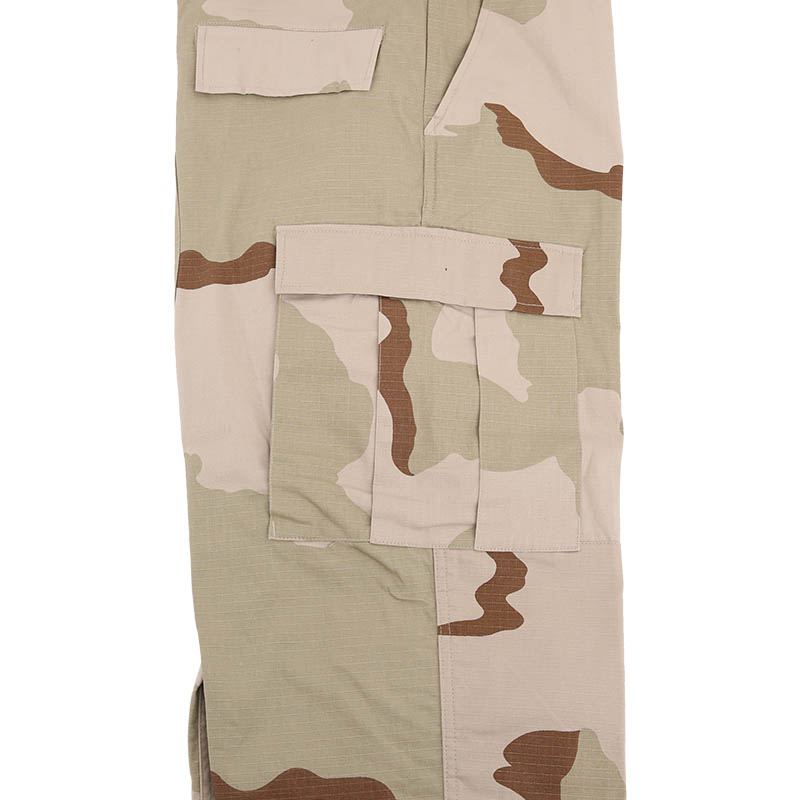 Bolsillo tridimensional del uniforme del ejército