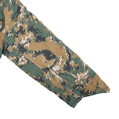 Army Jakcet Cufft Diseño humanizado