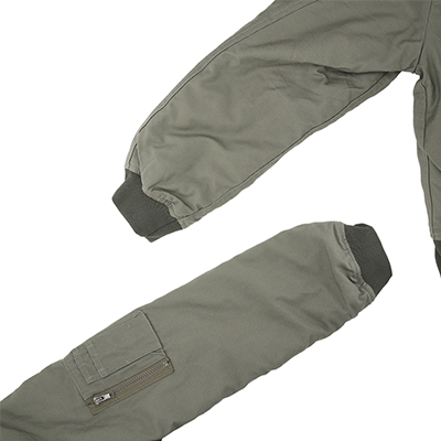 Chaqueta de bombardero de vuelo militar Diseño humanizado