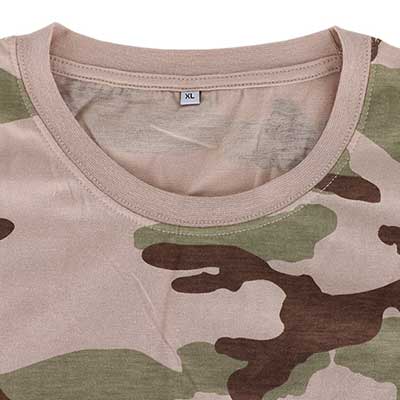 Camiseta militar con cuello redondo